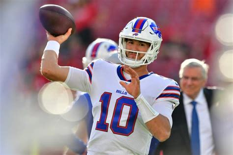 Bills QB Trubisky Emerges as FA Candidate for Giants