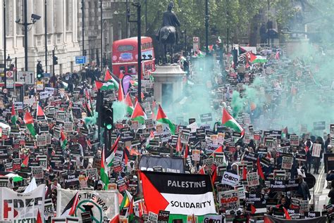 Tens of thousands attend largest pro-Palestine march in British history ...