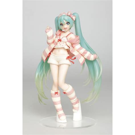 Hatsune Miku Figure