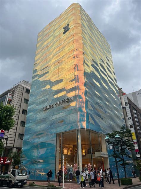 Louis Vuitton Japan: The Ultimate Destination for Luxury Shopping - The ...