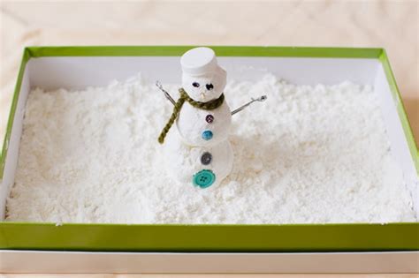 10 ENTERTAINING SNOW AND ICE ACTIVITIES FOR KIDS