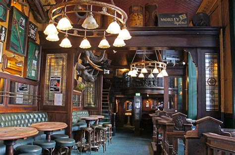 The Old English Pub Copenhagen, Best Brewpub in Copenhagen Denmark