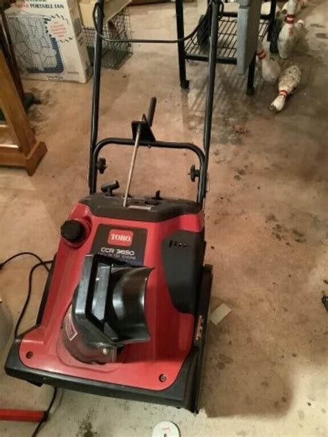 Toro electric start snow blower 20” | Live and Online Auctions on HiBid.com