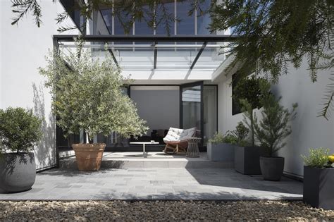 Courtyard House | Naoi architecture & design office | Archello