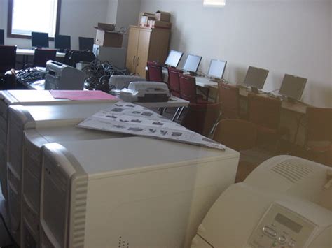 computer lab with flat screen monitors | Collin Anderson | Flickr