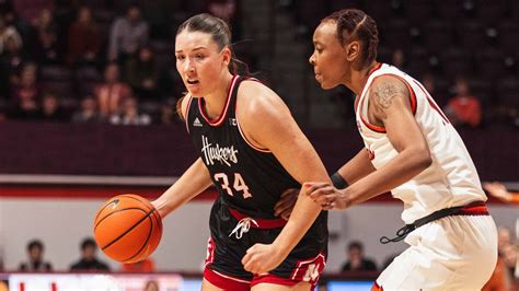 Huskers women’s basketball team loses to No. 9 Hokies