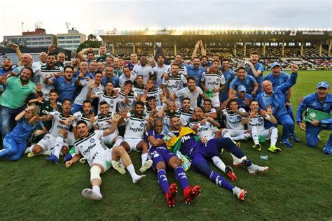 Palmeiras é campeão brasileiro de 2018