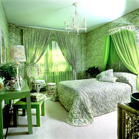 Ben Sander, aka Brini Maxwell, designs two sensational 70s bedrooms ...