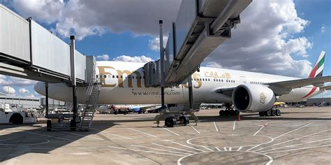 Emirates Now Has Access To A Double Jetbridge at London Stansted