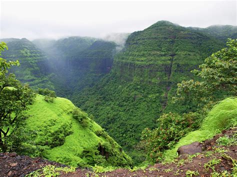 Monsoon Trip To Varandha Ghat by Ravi Gogte, Pune, India