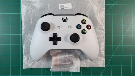 Microsoft Xbox One Controller 1708 ~ White - Walmart.com