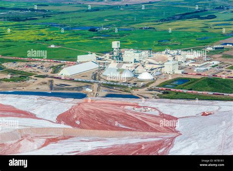 Potash mining saskatchewan hi-res stock photography and images - Alamy