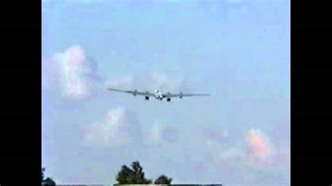 Worlds Largest RC Plane Crash - YouTube