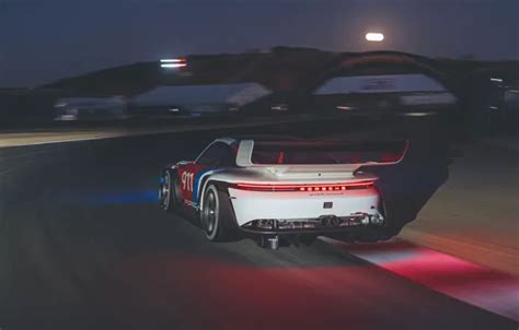 Wallpaper 911, Porsche, racing track, Porsche 911 GT3 R racing for ...