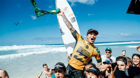 WSL Awards: 2019 Season | World Surf League