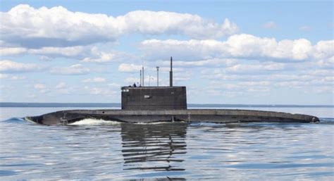The Kilo-Class Submarine: Why Russia's Enemies Fear "The Black Hole" | The National Interest Blog