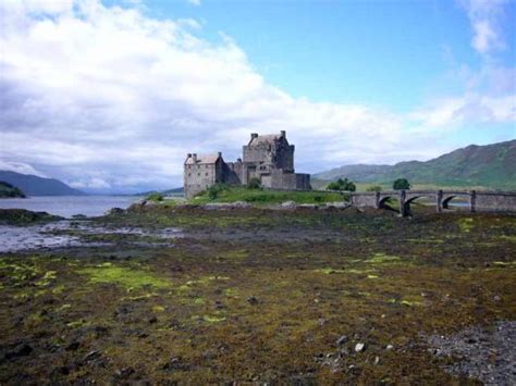 Eilean Donnan Castle Scotland, Lochalsh - e-architect