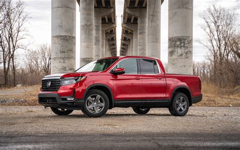 2022 Honda Ridgeline: Versatile But Dated - 4/23