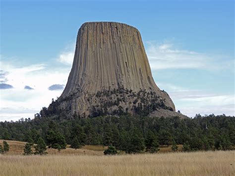 Wyoming Natural Landmark | Devils Tower National Monument