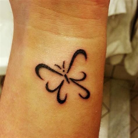 Butterfly Wrist Tattoos Designs, Ideas and Meaning - Tattoos For You