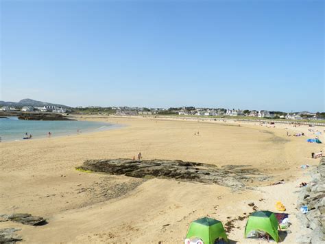 15 Top Beaches to visit in Anglesey - A simple guide to help you find ...