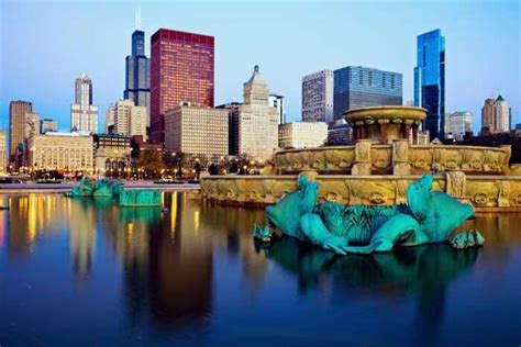 Places To Visit In Illinois In 2023: 19 Places For A Great Vacay