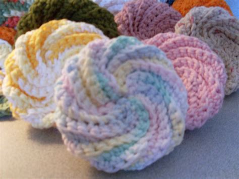 Nylon Net Scrubbies Crochet Pattern Spiral Scrub Cathartic Crafting - mecrochet.com