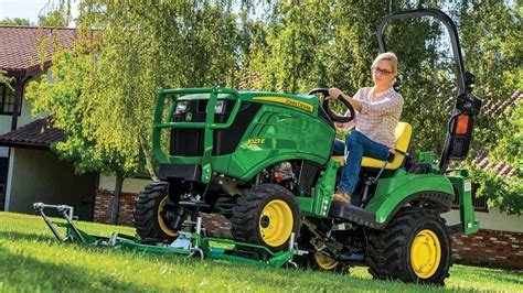 Sub-Compact Tractors | 22-24HP 1 Series Small Tractors | John Deere US