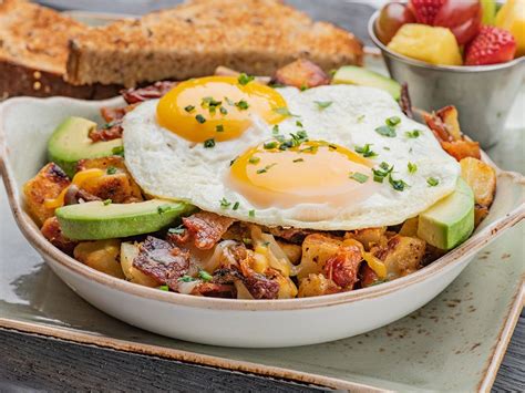 First Watch: Farmhouse Hash | Hearty breakfast, Healthy, Breakfast menu