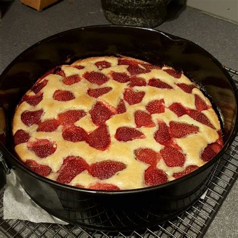 Smitten Kitchen's Strawberry Summer Cake in the tin - can't wait until ...