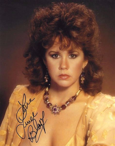 Linda Blair Signed 8x10 Photo - STAR of The Exorcist, HELL NIGHT - SEXY ...