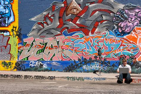 2,100+ White Brick Wall Graffiti Stock Photos, Pictures & Royalty-Free ...