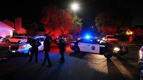 Fresno Backyard Shooting Leaves 4 Dead and 6 Injured, Police Say - The New York Times