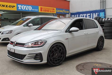 Volkswagen Golf GTI 7 White Radi8 r8cm9 Wheel | Wheel Front