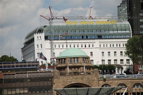 Hotel Hafen Hamburg - Foto im Hamburg Web