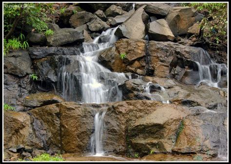 Travel blogs: Monsoon trip to Raigad Fort – King of Forts