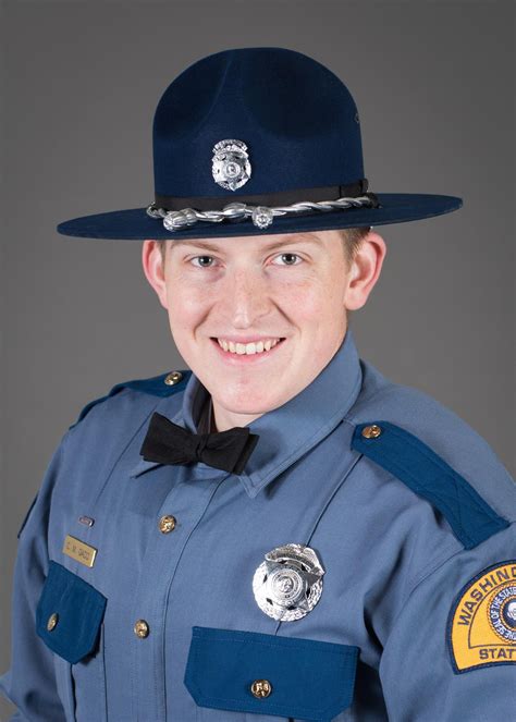 Washington State Trooper Killed After Being Struck by Vehicle Early Saturday - Country Herald