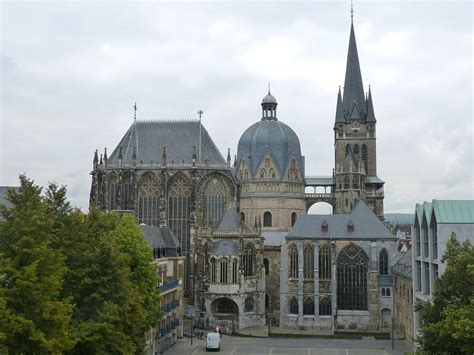 Aachen Cathedral | Religiana