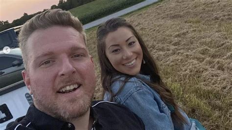 Pat McAfee's Wife Share First Photo Of Couple's First Child | iHeart