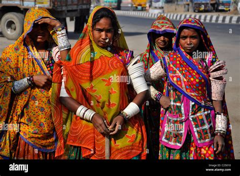 Women from Kutch of Gujarat in traditional dresses Stock Photo - Alamy