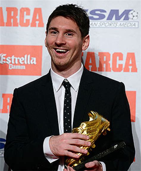 Lionel Messi receives Golden Boot award as Europe's top scorer - Sports ...