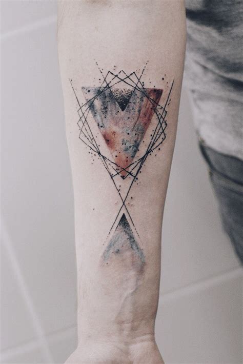 Abstract geometric lines tattoo - Tattoogrid.net