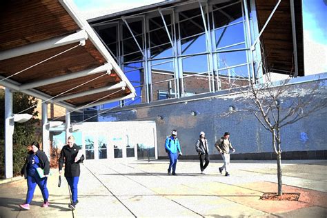 Lake Superior College hosts library grand reopening ceremony