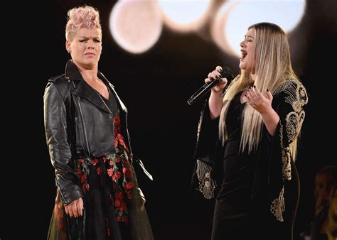 Pink and Kelly Clarkson: Performs at 2017 American Music Awards -13 | GotCeleb