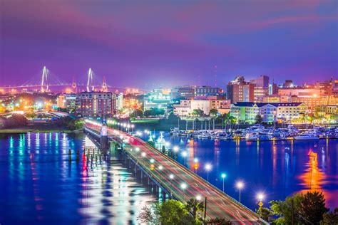 Best Things to do in Charleston, SC at Night - Pam Harrington