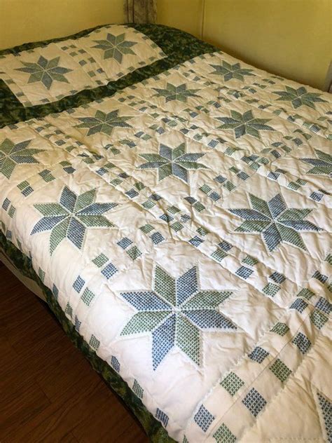 Embroidered Stars Quilt | Etsy | Quilts, Bed pillows, Star quilt