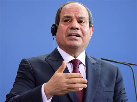 El-Sisi in Qatar Eyes New Investment for Egypt’s Ailing Economy - Bloomberg