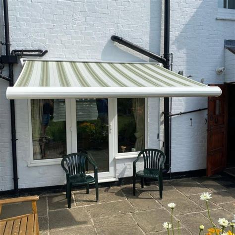 Practical and Stylish Awning Ideas for Your Patio