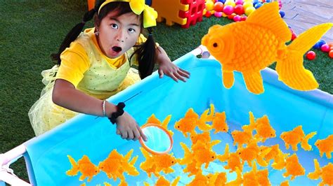 Jannie Pretend Play Catch Fish Carnival Games for Kids - YouTube