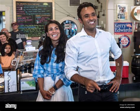 Hooksett, New Hampshire, USA. 02nd Sep, 2023. With his wife, DR. APOORVA TEWARI RAMASWAMY by his ...